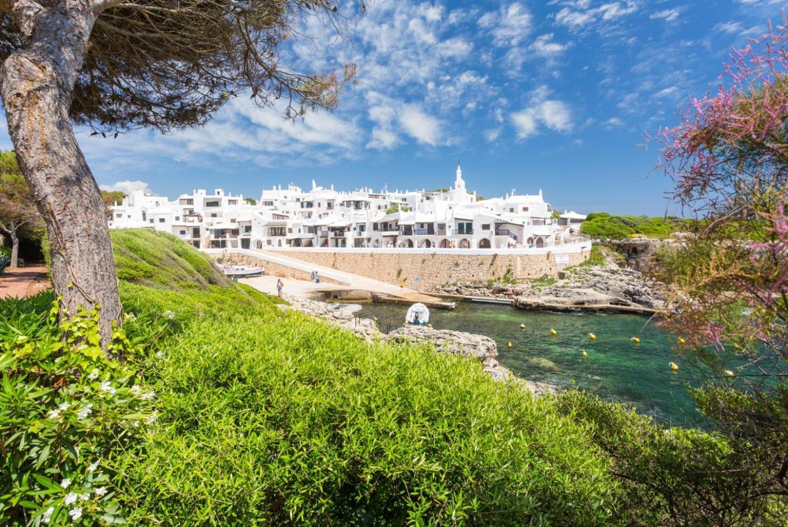 Villa Miguels Arenal d'en Castell Exterior foto